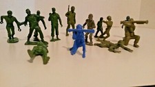 Army men Lot of 13, Rare, Vintage