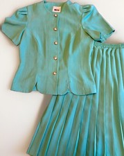 Vintage Leslie Fay Blouse Skirt Set