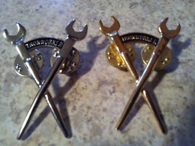 IRON WORKER HAT PIN