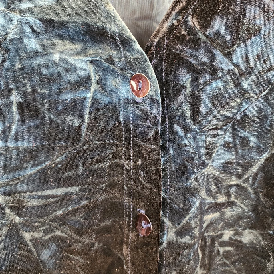 Blusa cárdigan de terciopelo aplastado Vikki Vi de colección talla 3X cuello en V abotonada manga larga Foto 4 de 4