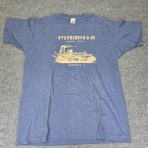 VTG 90s Fruit Loom River Boat General Store Art Portrait Blue T-SHIRT Mens XL