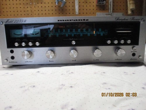 Vintage Marantz 2235b stereo receiver. Super clean. One owner. Never pushed.