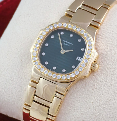 Patek Philippe Nautilus 18K Gold Factory Diamonds Ref 4700 Patek Service