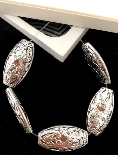 LARGE 28 MM SILVER OVAL BEADS-1 HOLE BEADING FOR CRAFTS AND JEWELLERY MAKING - Picture 2 of 3