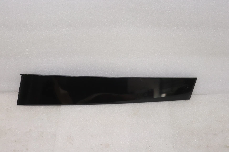 2012-2013 Infiniti M35h M37 M56 2014-2019 Q70 Cover Front Door SASH, RH - Image 3 of 4