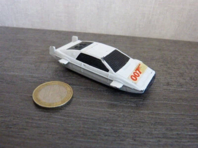 LOTUS ESPRIT , OO7 JAMES BOND , corgi juniors (ch12) - Photo 1/4