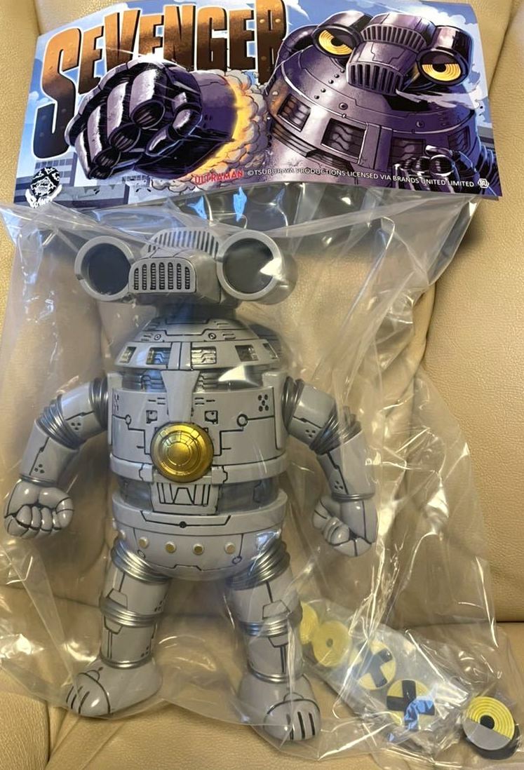 Sevenger PLANET-X Soft Vinyl Painted Figure Ultraman Leo