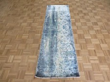 2'6 x 7'11 Hand Knotted Fine Modern Abstract Oriental Rug With Silk G15347