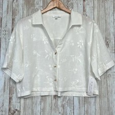 Kirious LA White Linen Cropped Blouse sz Large Gold Buttons Floral Embroidery