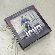 DEC232044: Diamond Select Jean-Claude Van Damme in Blue Gi Deluxe Action Figure