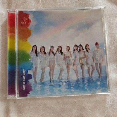 NiziU CD