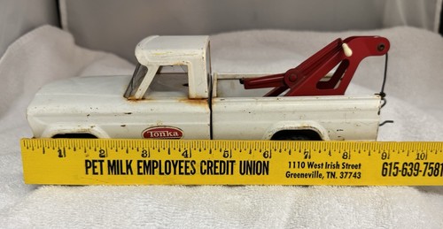Vintage Tonka 9 inch Jeep Wrecker Tow Truck Pressed Steel 1970s - Picture 4 of 13
