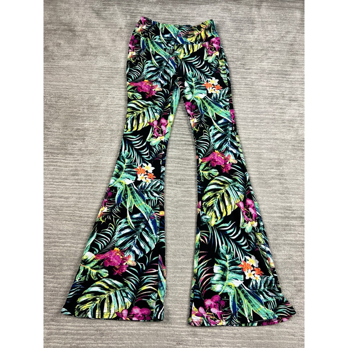 No Boundaries Flare Pants Women M 7-9 Black Tropical Floral Bell