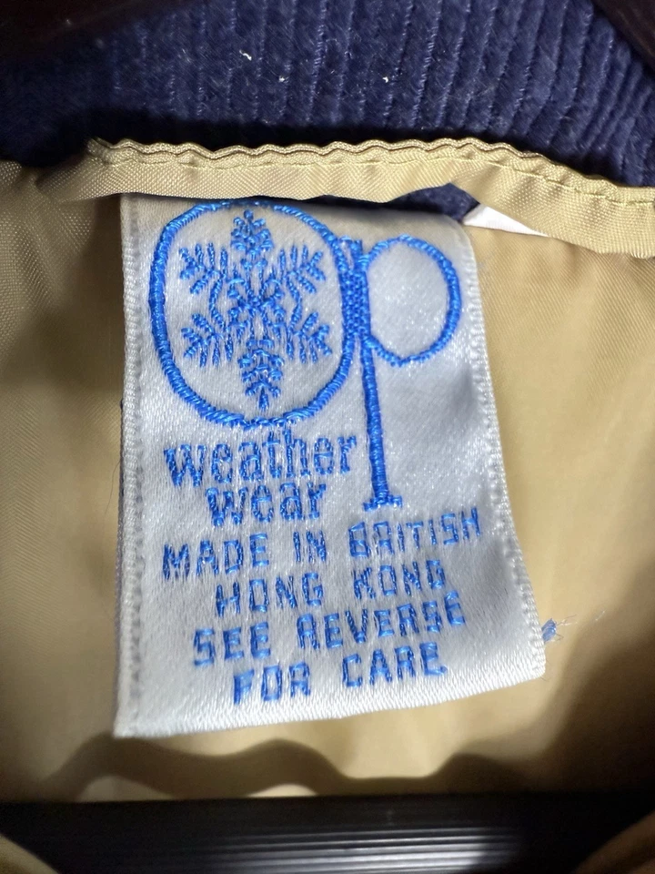 Vtg 80s OP Ocean Pacific Corduroy Puffer Vest-Small Beach Surf Skate Reversible - Image 4 of 4