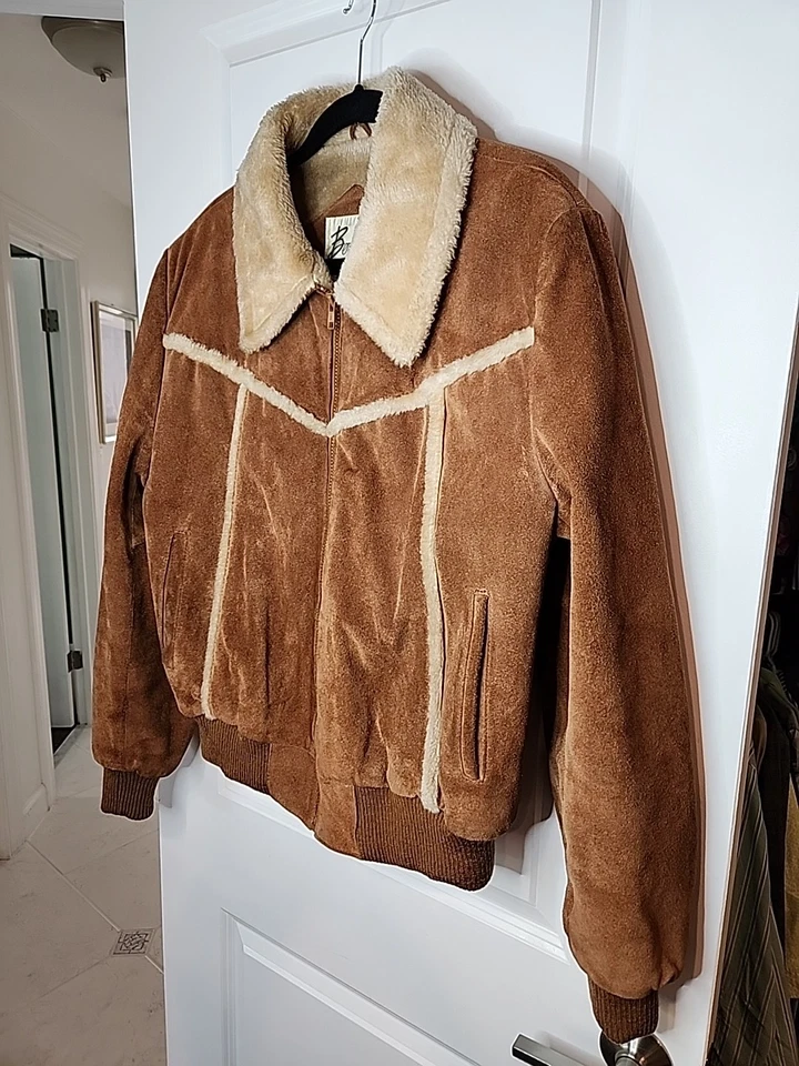 Casaco masculino vintage Berman’s camurça couro pele sintética forrado Sherpa tamanho 44 - Imagem 3 de 4