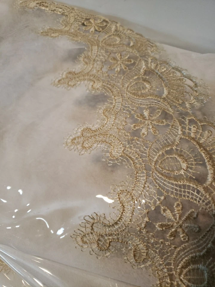 60" Round Clear Plastic Tablecloth Gold Lace Trim - Image 3 of 4
