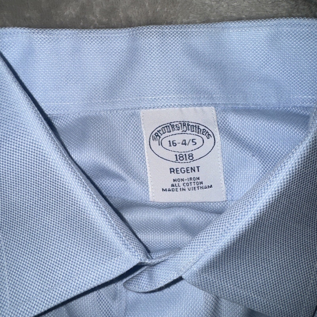 Brooks Brother Regent Fit Long Sleeve Button-Down Shirt Size