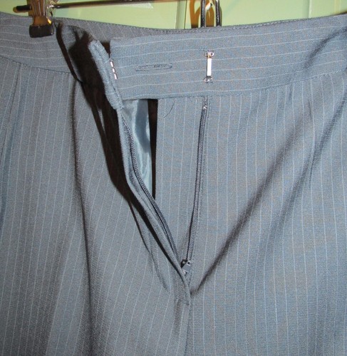 Signature by Larry Levine Trouser Pants Size 14 Indigo Light Academia Career - Picture 10 of 10