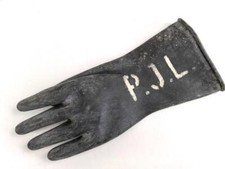 Einzelner Handschuh zum schweren  Gasschutzanzug . Weiches Gummi " Erista"