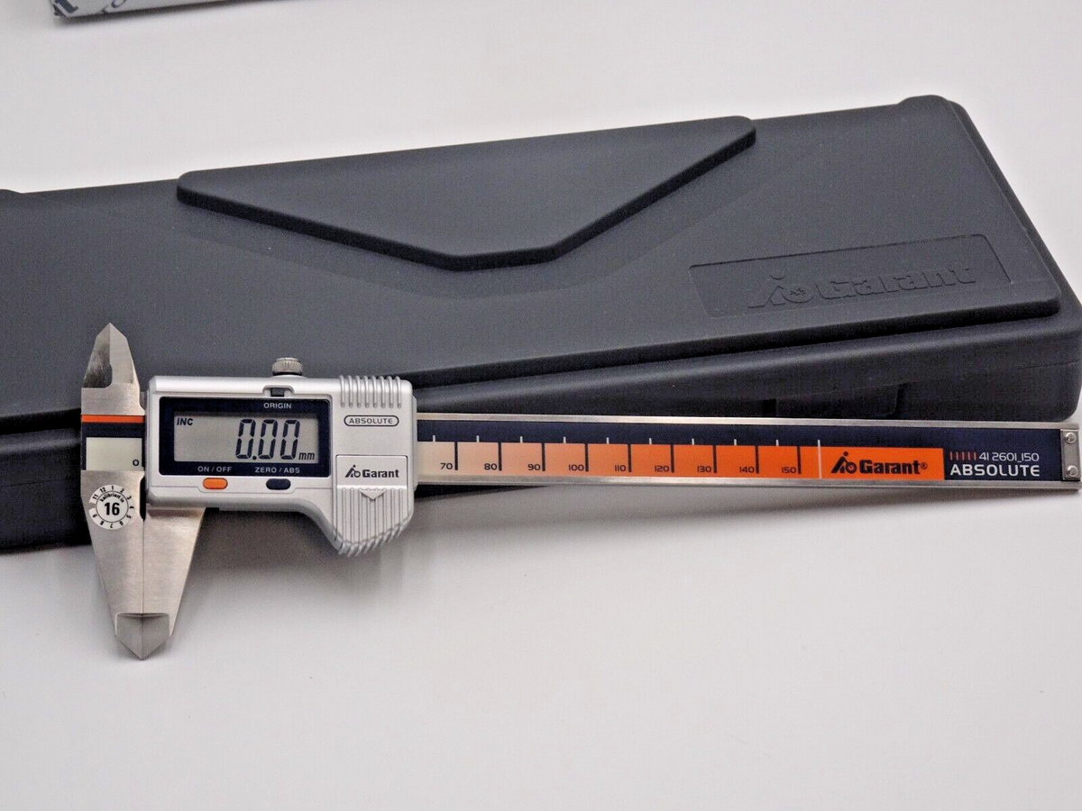 Garant (relabeled Mitutoyo) 150mm Absolute Digital Caliper 41 2601
