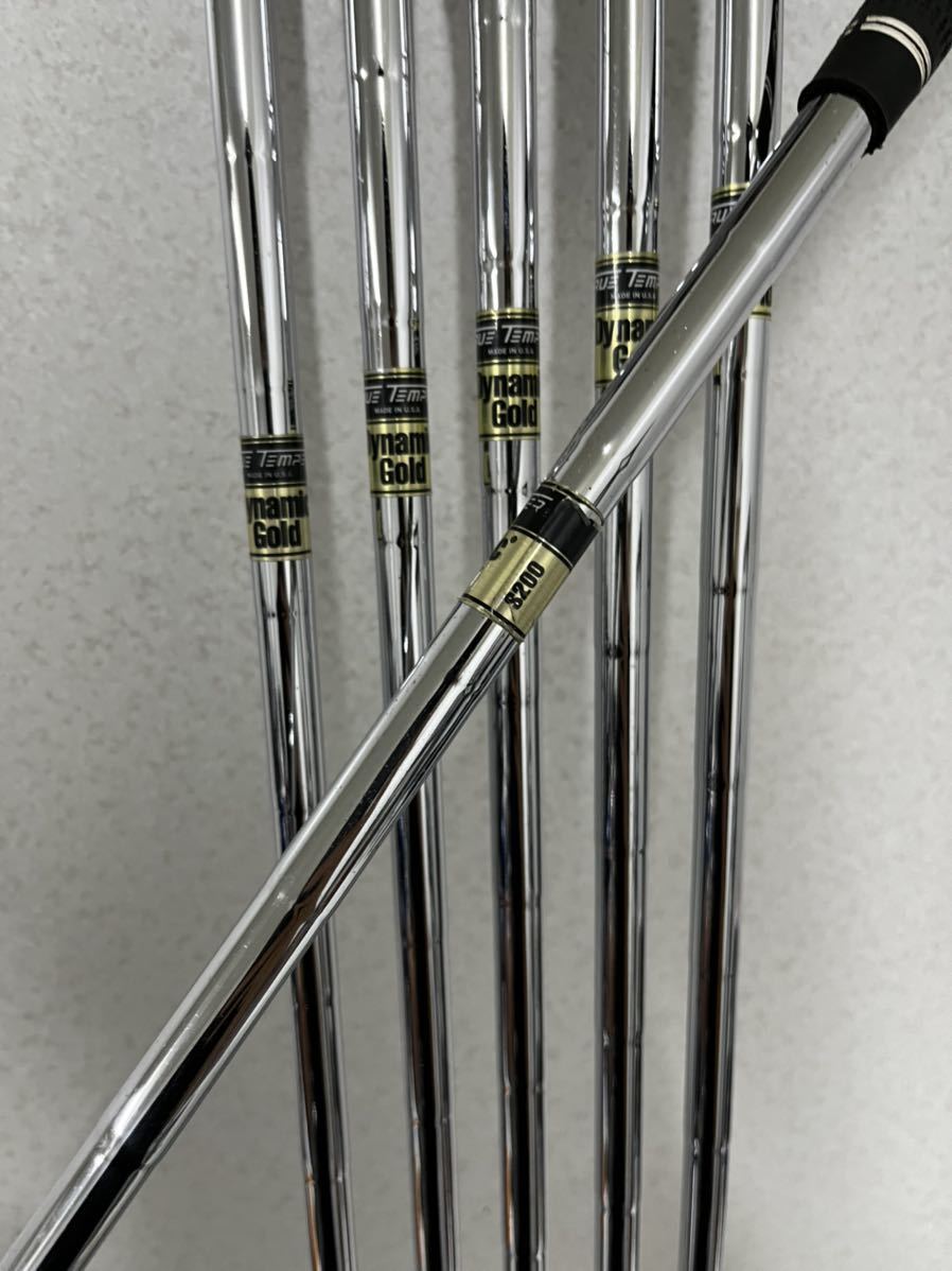 Golf Iron Set Cobra KING FORGED BLACK MB Dynamic Gold S200