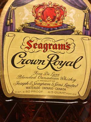 SEAGRAM'S CROWN ROYAL WHISKY VINTAGE 1958 80 PROOF 4/5 quart SEAGRAM'S CROWN ROYAL WHISKY VINTAGE 1958 80 PROOF 4/5 quart