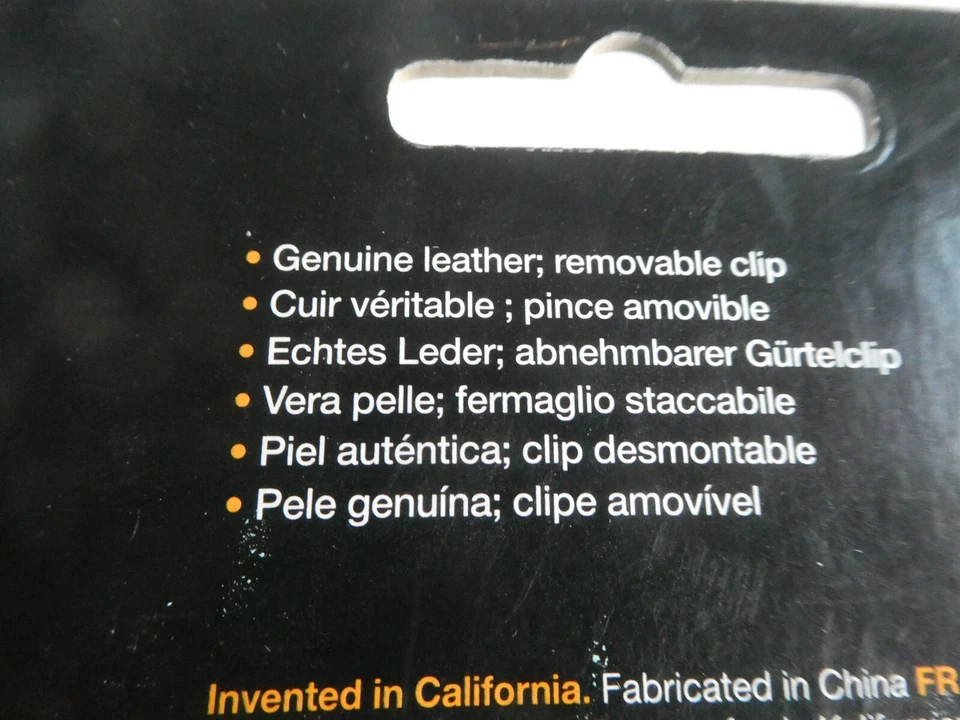 Lowepro Portofino 10 Leather Compact Camera Case Pouch with Removable Waist Clip - Image 4 of 4