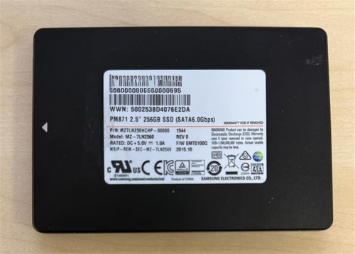 Samsung SSD (MZ-7LN2560) 250GB 2.5" SATA Intern