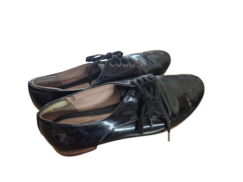 Women Clarks Black Pattern Leather Shoes UK 5 1/2 Flat Work School Lace Up - Picture 2 of 4