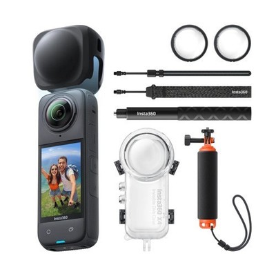 Insta360 X4 Invisible Dive Bundle with extended 10ft selfie stick.