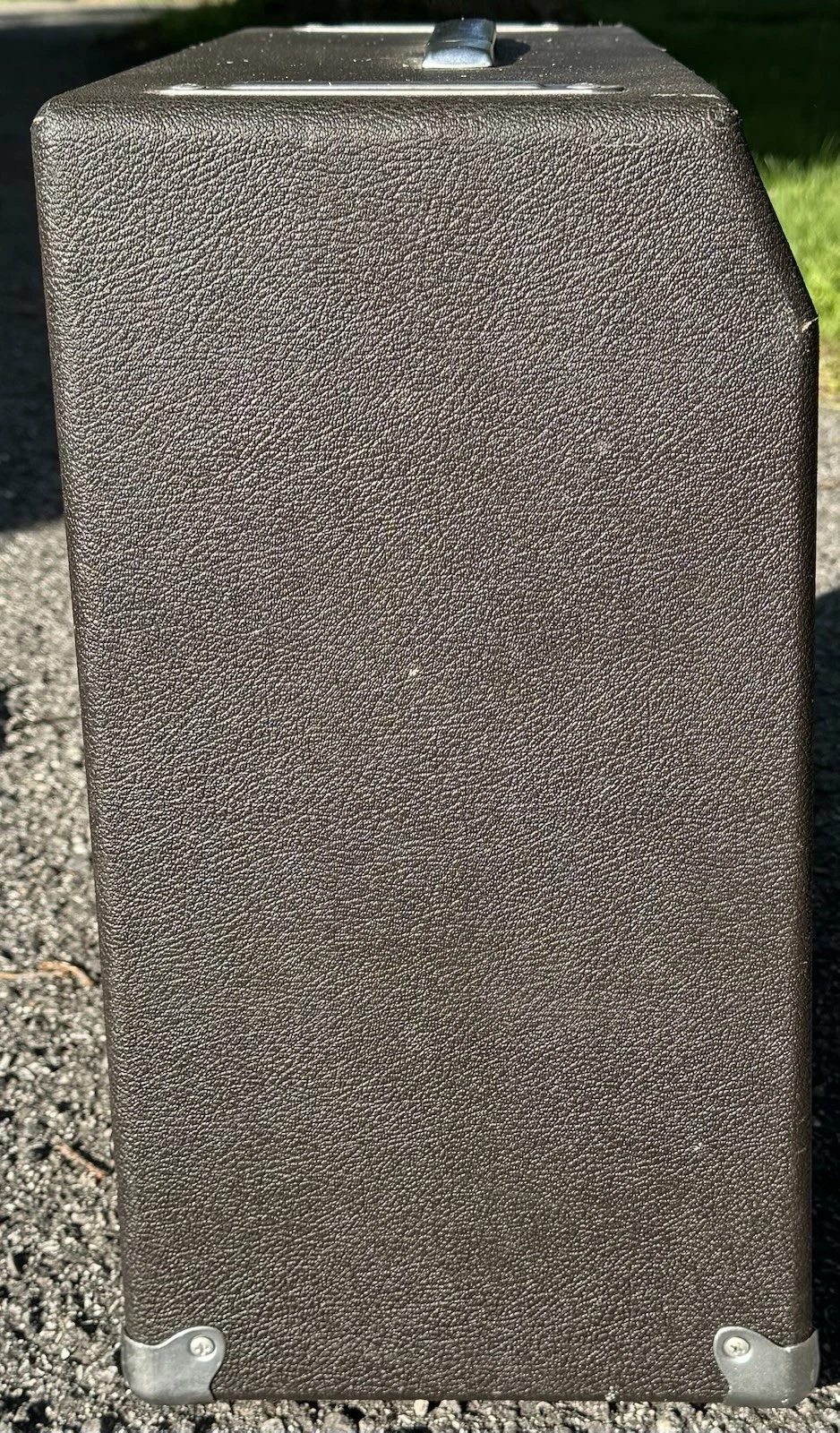 Picture 2 of 4