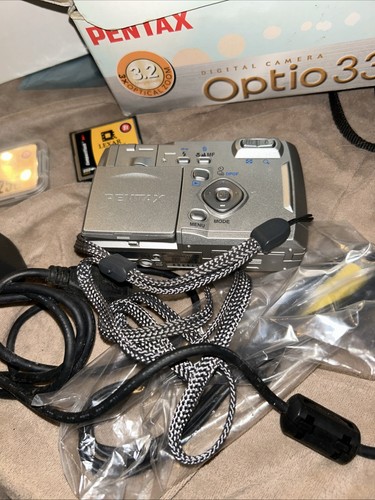 Pentax Optio 33L Digital Camera 3.2 MP Orig Box And Paperwork See Pics Bundle - Picture 4 of 4