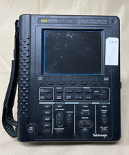 Tektronix THS720 Std TekScope AutoRanging 100MHz Scope/DMM Digital Time 500MS/s