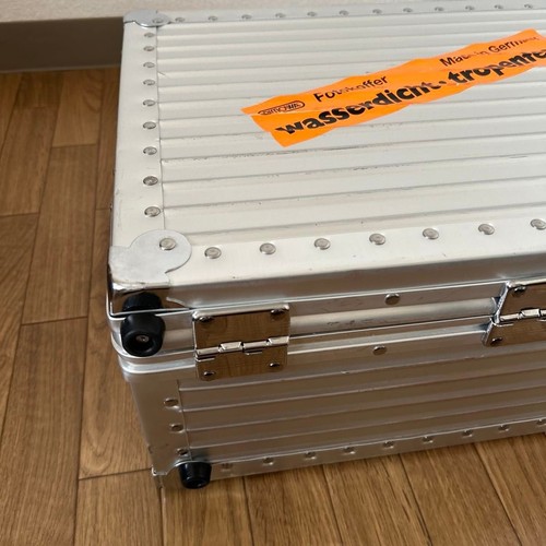 Rimowa Tropicana Aluminum Hard Case Silver - Picture 11 of 16