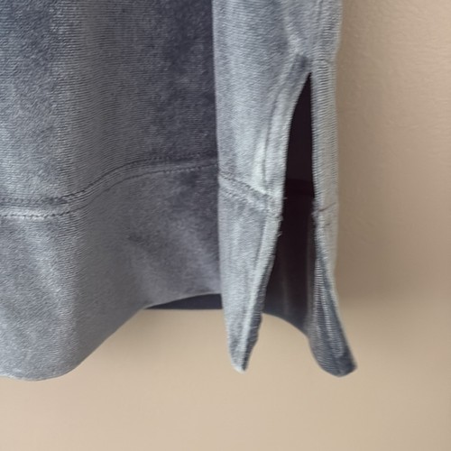 New By Anthropologie Krisha Velvet Mock Neck Top Short Sleeve Blue Size L - Picture 5 of 12