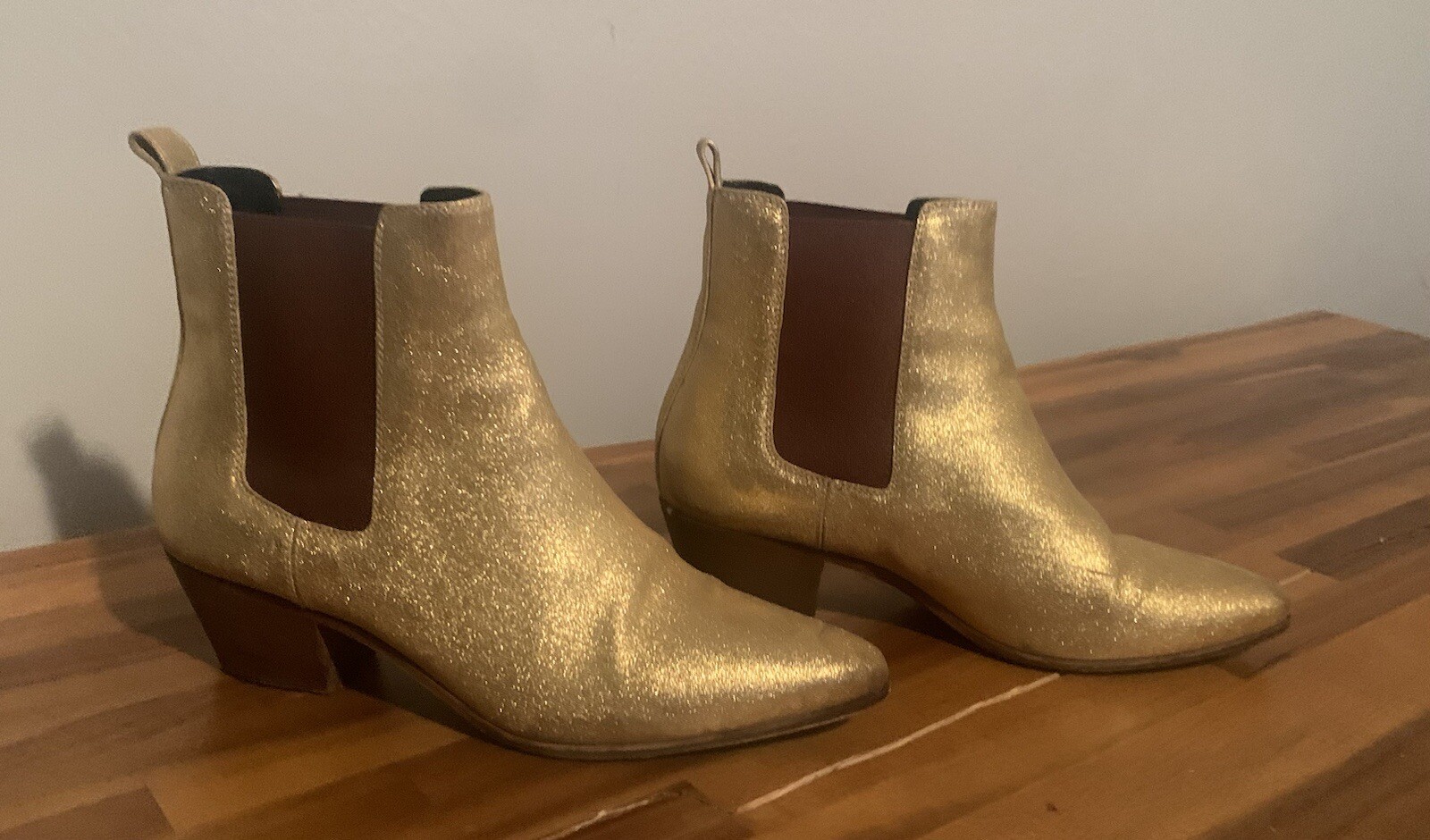 Stivaletti stivaletti Saint Laurent Rock Chelsea oro taglia 40