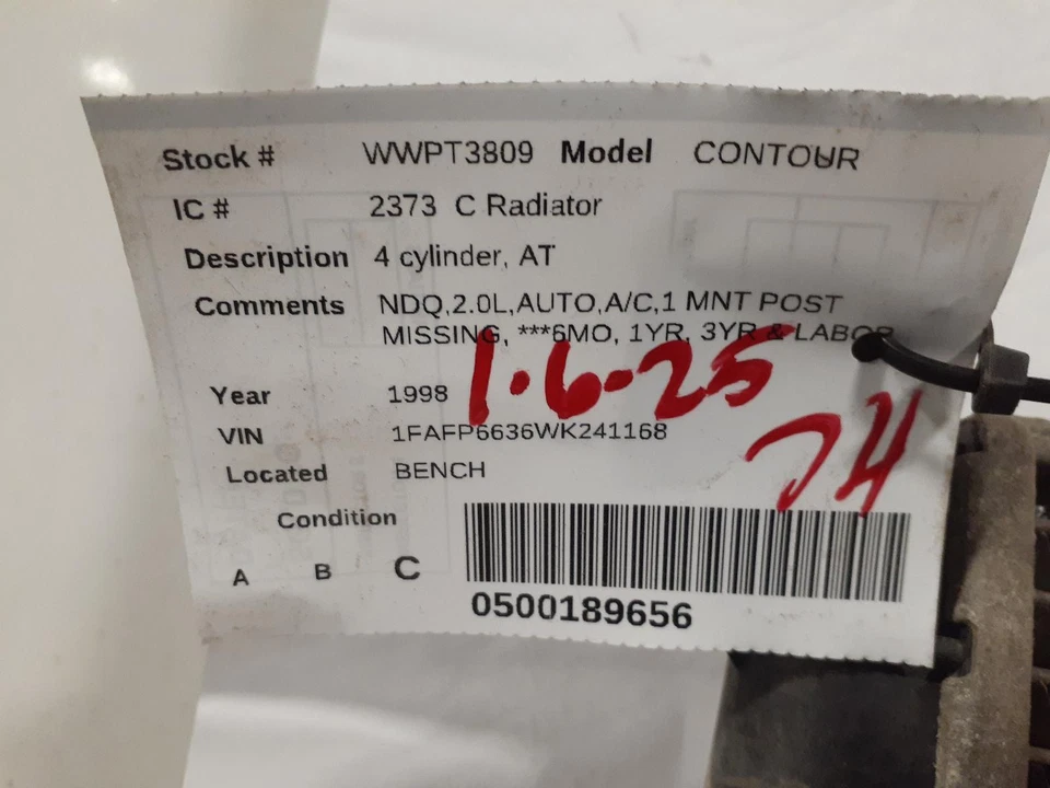 Used Radiator fits: 1998 Ford Contour 4 cylinder AT Grade C Foto 4 de 4