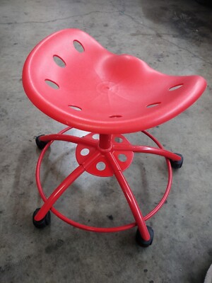 RED ビンテージ　トラクタースツール　アンティークチェアー Vintage Ikea Red Tractor Chair Saddle Seat Swivel Stool MCM