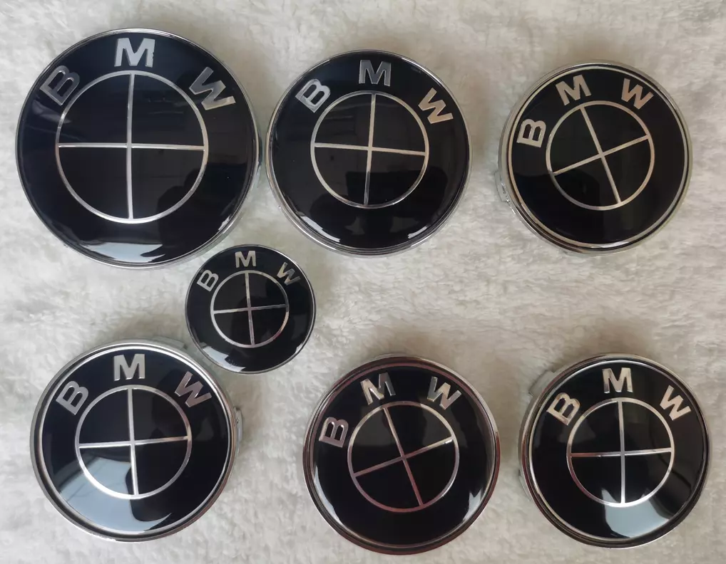 Bmw black on sale emblem set