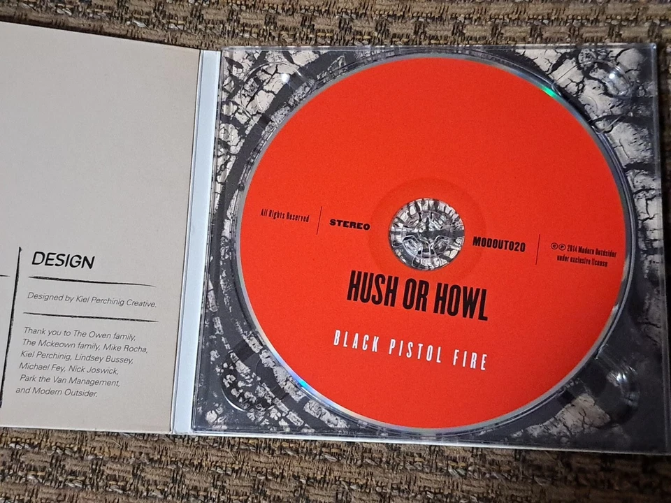 Hush Or Howl Black Pistol Fire CD Modern Outsider  11 Tracks Out Of Print Foto 3 de 4