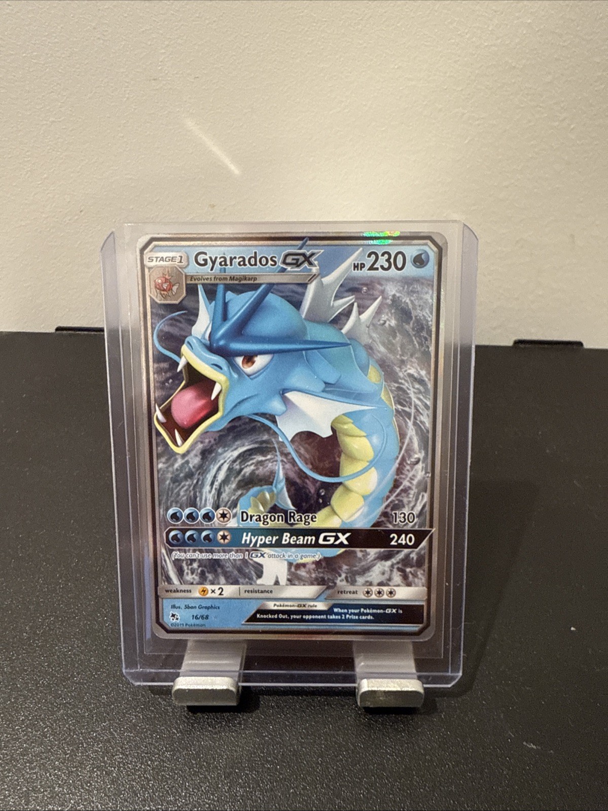 Pokémon TCG Gyarados GX Hidden Fates 16/68 Holo Ultra Rare NM Pack Fresh