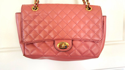 GUESS Pink Quilted Small Shoulder Bag Gold Chain Strap Turn Lock Flap