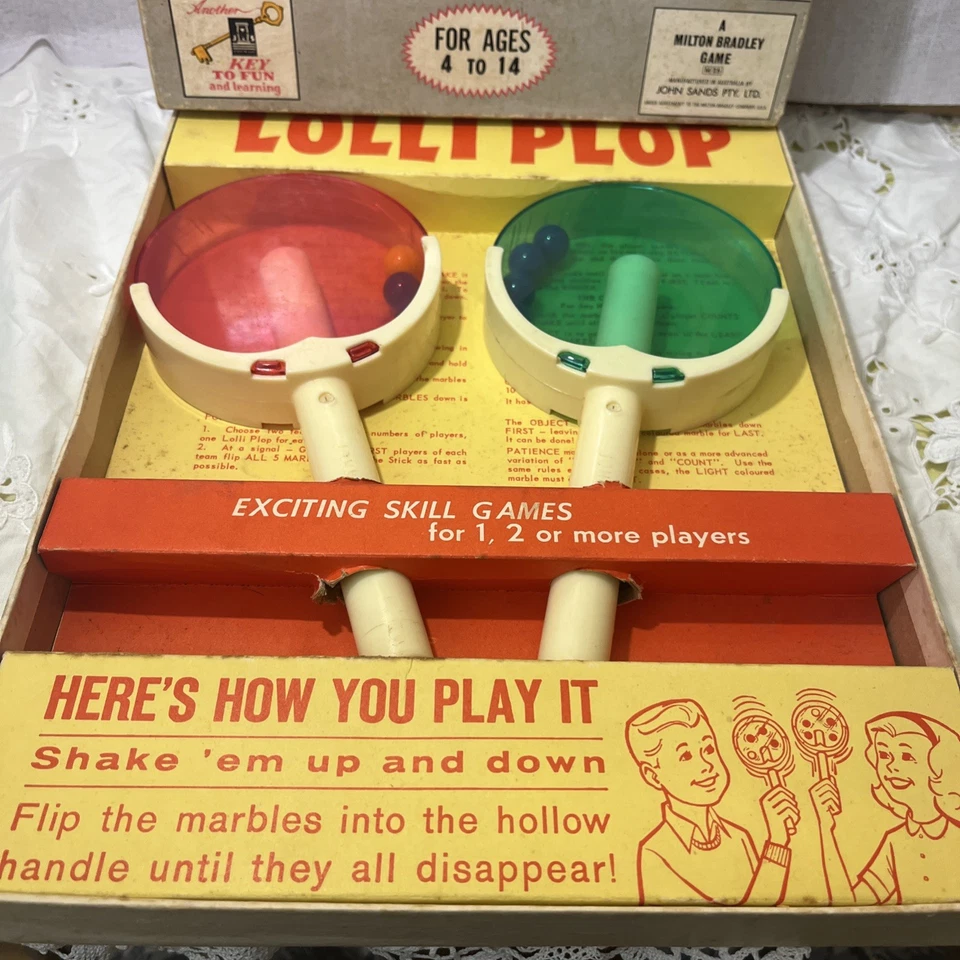 Lolli Plop Skill Game Vintage.  by Milton Bradley 1962, - Image 3 of 4