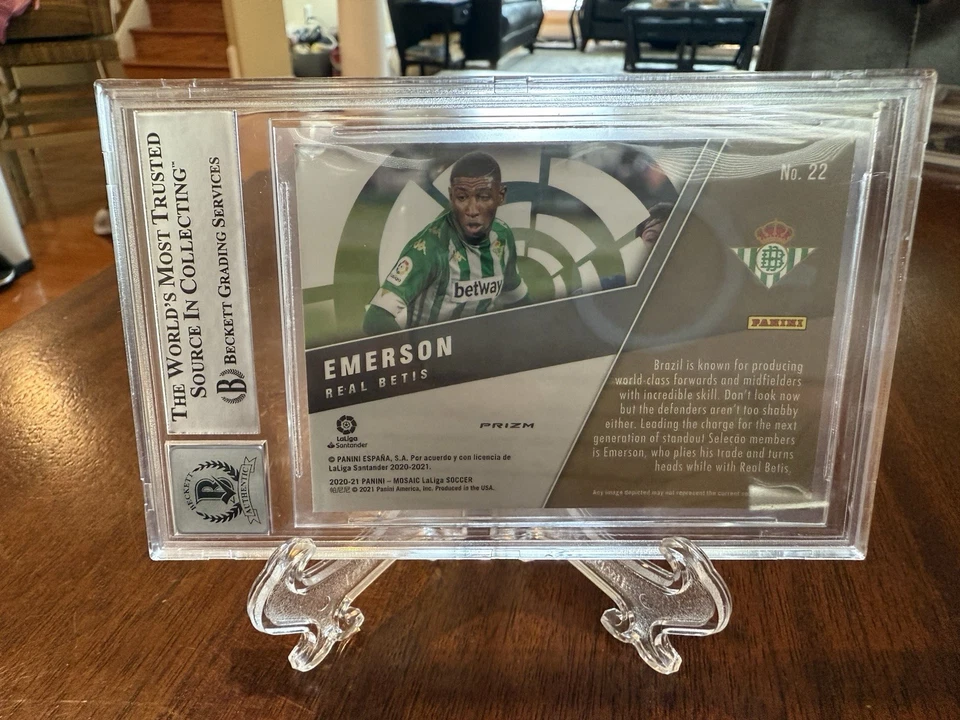 Emerson Royal 2020-21 Panini Mosaic La Liga Montage Prizm #22 BAS AUTO GRADE 10 - Image 2 of 4