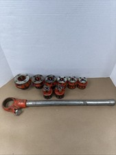 Ridgid 00-R Ratchet Pipe Threader Handle & Die Set  8 Dies