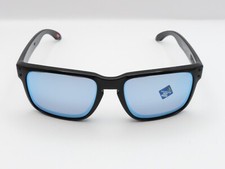 OAKLEY HOLBROOK OO9102-C1 SQUARE SUNGLASSES BLACK/BLUE 57-18-137 NWD 