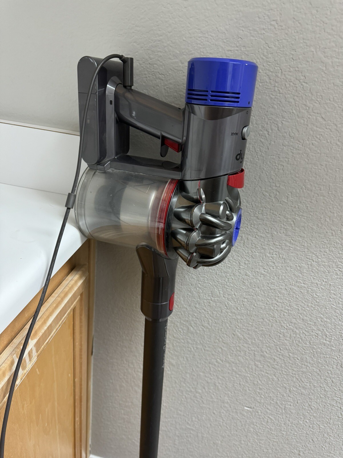 Dyson V7 Stick Vacuum Cleaner Silver 885609029337 eBay