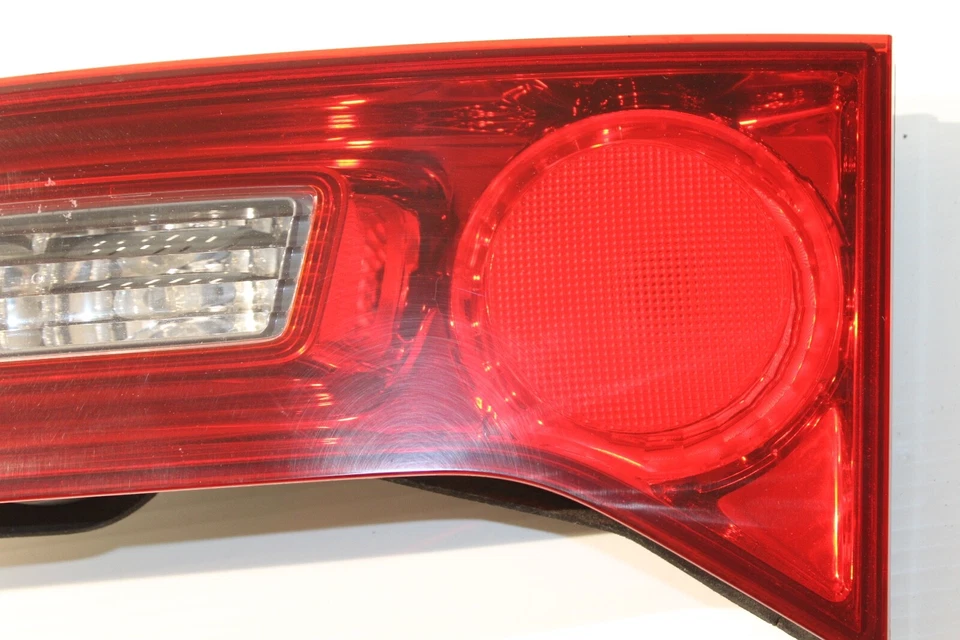 07 08 09 Acura RDX PASAJERO LUZ TRASERA DERECHA LUZ FRENO 9107... Foto 4 de 4