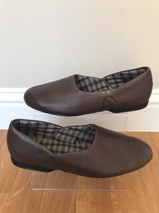 clarks house slippers