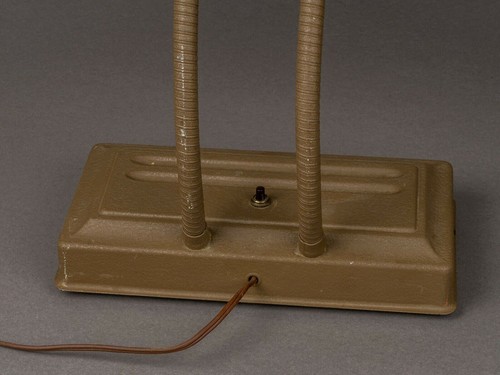 Mid-Century Double-Gooseneck Fluorescent Desk Lamp Art Deco Beige Crinkle Paint - Picture 7 of 12